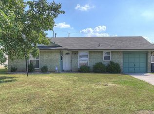 11566 E 7th Pl, Tulsa, OK 74128