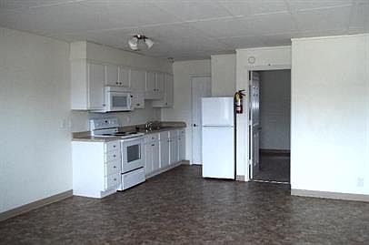 2nd image of 819 Lincoln Way #1