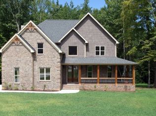 186 Albany Dr, Mooresville, NC 28115