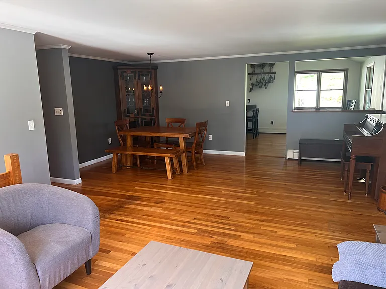 10 Juniper St — Photo 8