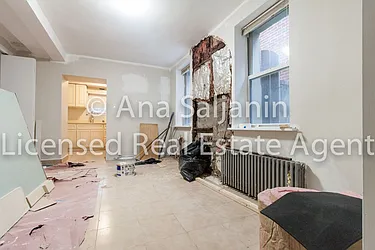 Rented by Citi Zone Realty