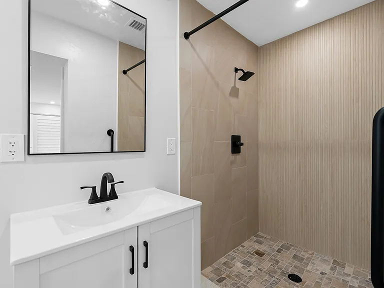 2808 Middle River Dr #2 — Photo 24