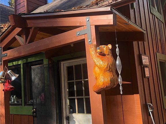 3rd image of 9112 Torrey Pines Rd