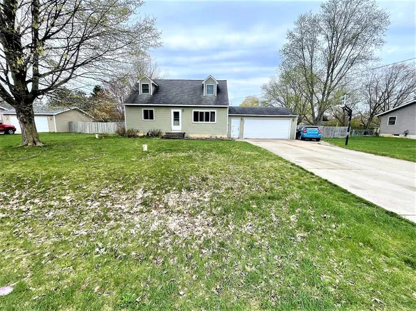 4132 Ranchero Dr, Dorr, MI 49323