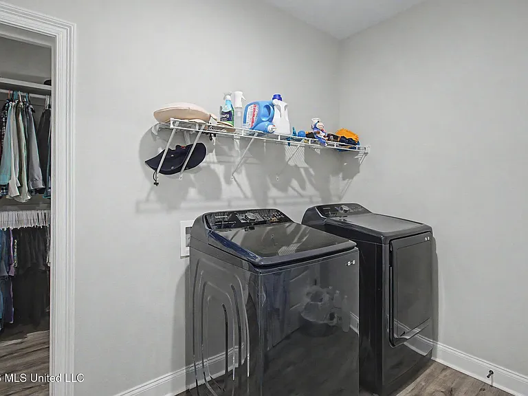 16821 W Landon Green Dr — Photo 16
