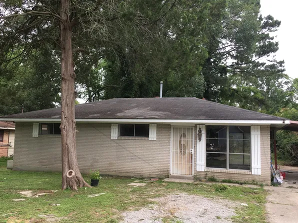 2909 Wilson St, Baker, LA 70714