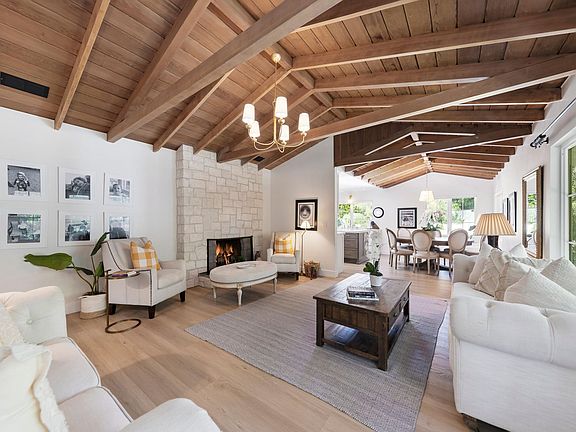 3rd image of 487 Hot Springs Rd