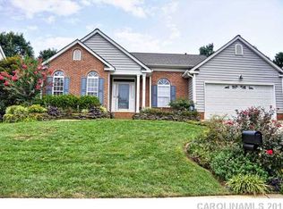 137 Comata Rd, Mooresville, NC 28117