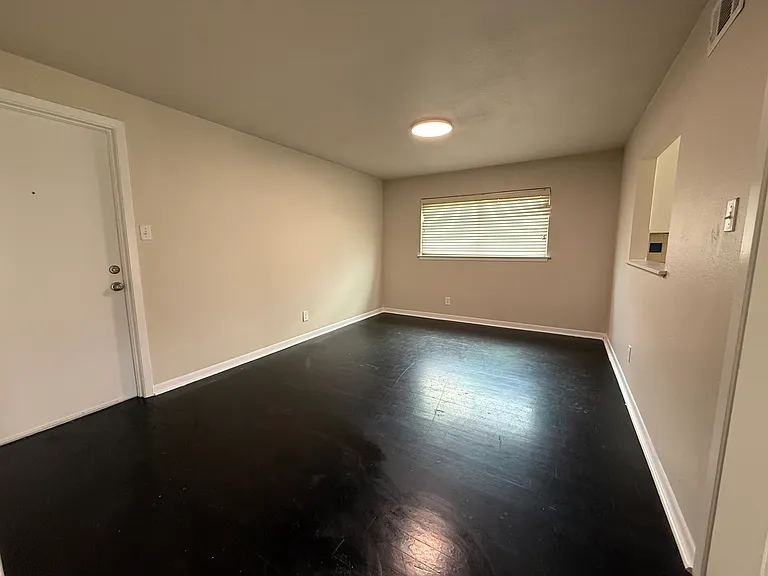 113 Shady Oak Dr — Photo 22