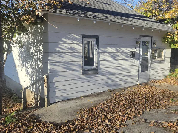 314 E Pine St #R, Cadillac, MI 49601