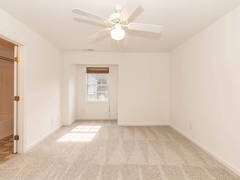 295 Plaza Dr #E — Photo 19
