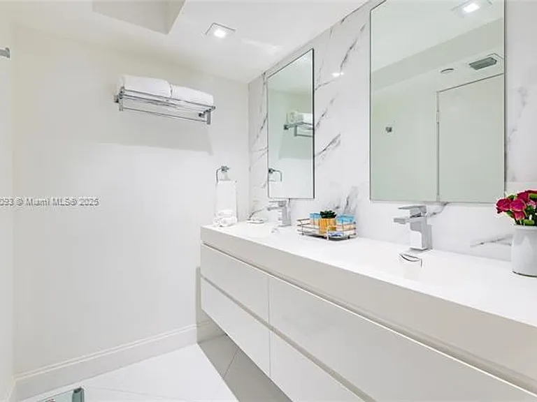 6917 Collins Avenue Cu #720 — Photo 14