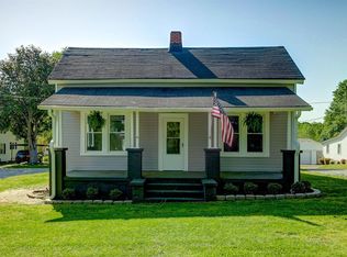 181 J St, Greer, SC 29651