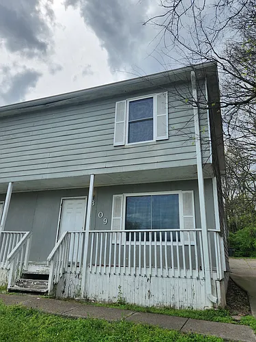 3109 Wildwood Dr Photo 1