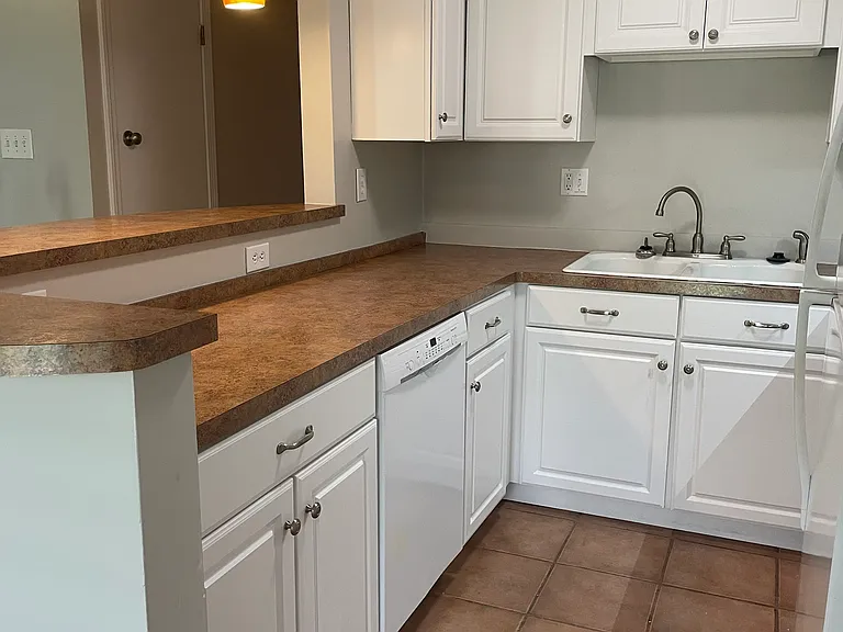 710 Scenic Hwy #107 — Photo 9