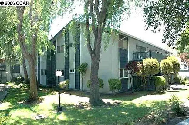 9085 Alcosta Blvd #409 — Photo 29