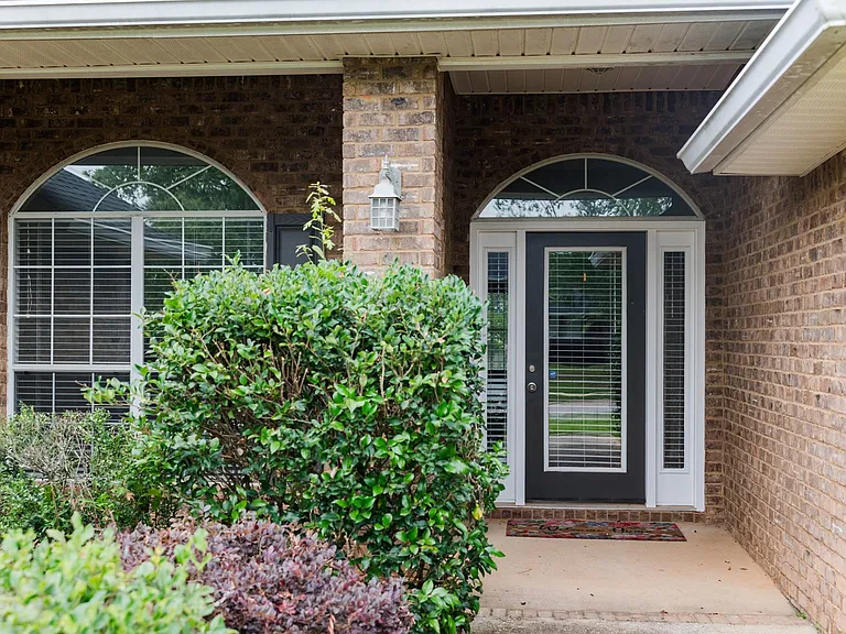 25759 Keldon Ct — Photo 2