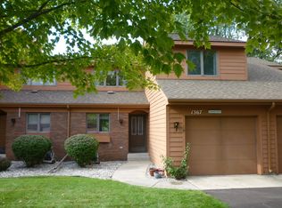 1367 Bent Tree Dr #9, Hudsonville, MI 49426