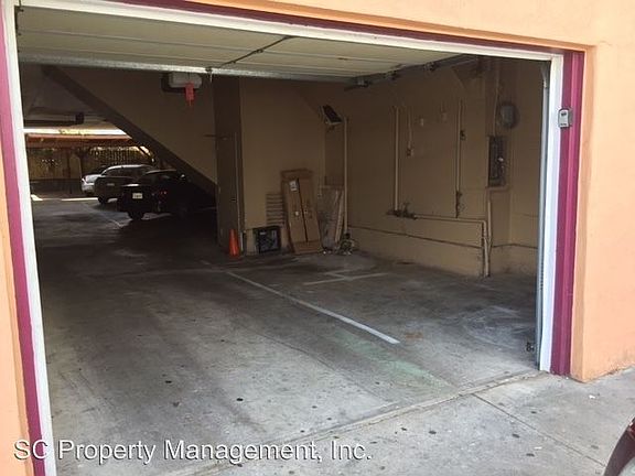 4th image of 3179 23rd St APT 6