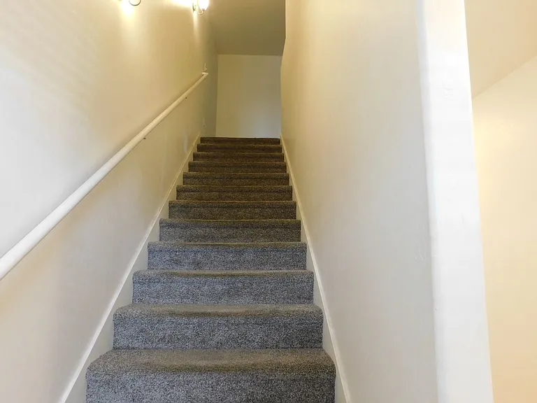 654 Trinity Way #B — Photo 11
