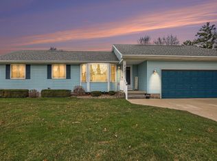 717 Metcalf Dr, Imlay City, MI