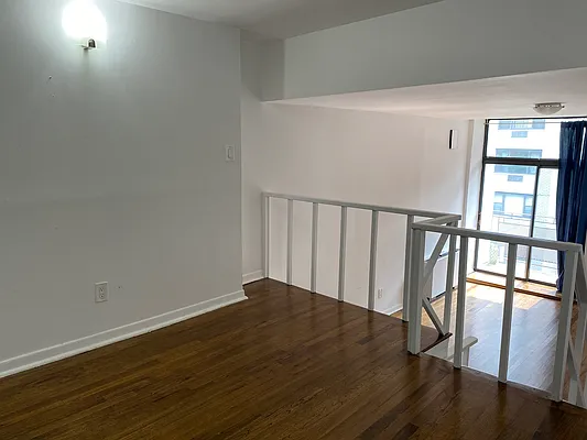 Rented by Mallory Management Corp | media 4