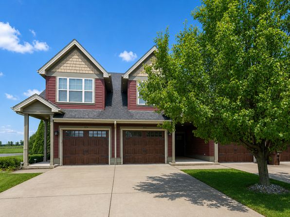 1676 Raven Dr #1676