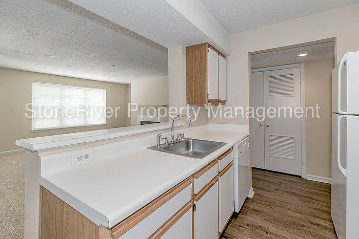 2nd image of 1809 Wildridge Dr