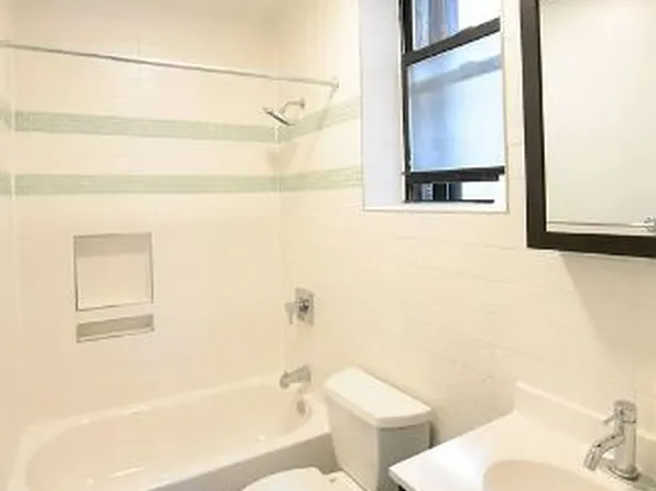 973 Columbus Avenue image 5 of 6