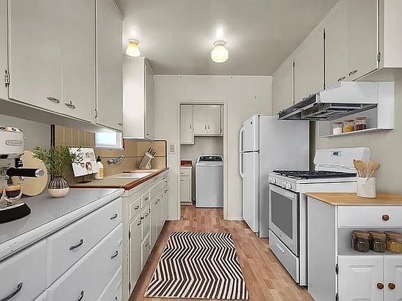 4th image of 12638 Culver Blvd