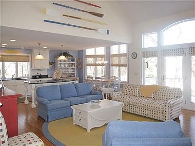 3rd image of 7 Seaport Lane #7