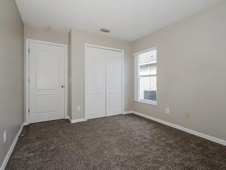 9801 Laurel Ledge Dr — Photo 11