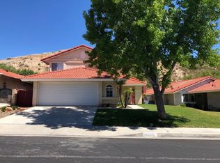 19359 Old Friend Rd, Santa Clarita, CA 91351