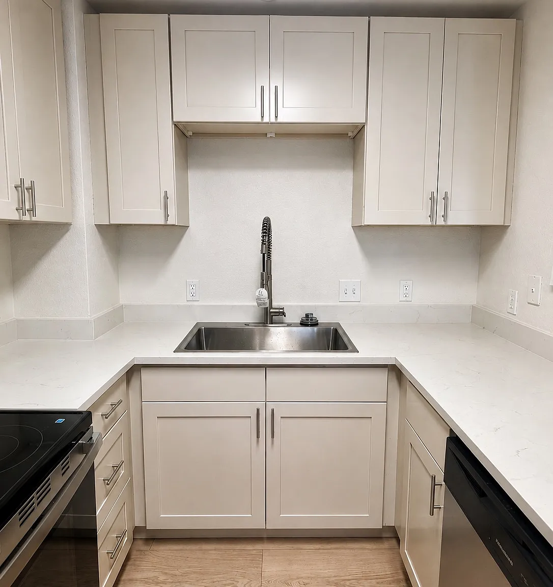 4 bed, 1800 sqft, $2,700 — Photo 4