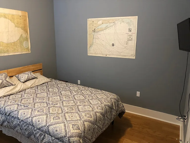 512 S Telemachus St — Photo 16