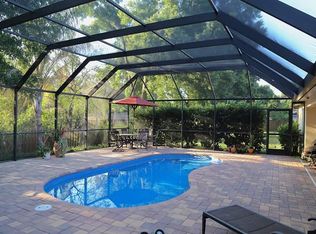 144 Winston Manor Cir, Seffner, FL 33584