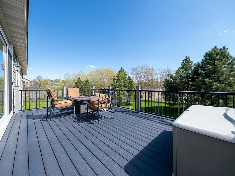 6531 Century Ln — Photo 32