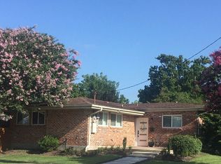 1900 Haring Rd, Metairie, LA 70001