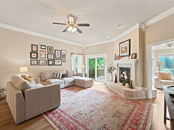 3rd image of 104 NW O St