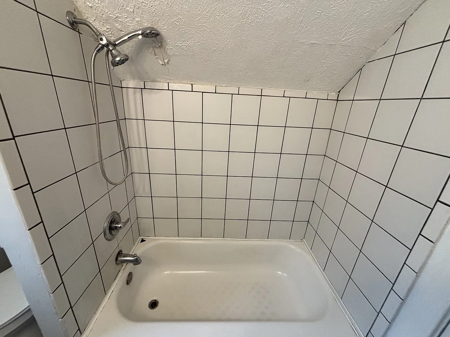 1713 Regal Avenue Northeast - 1 — Photo 4