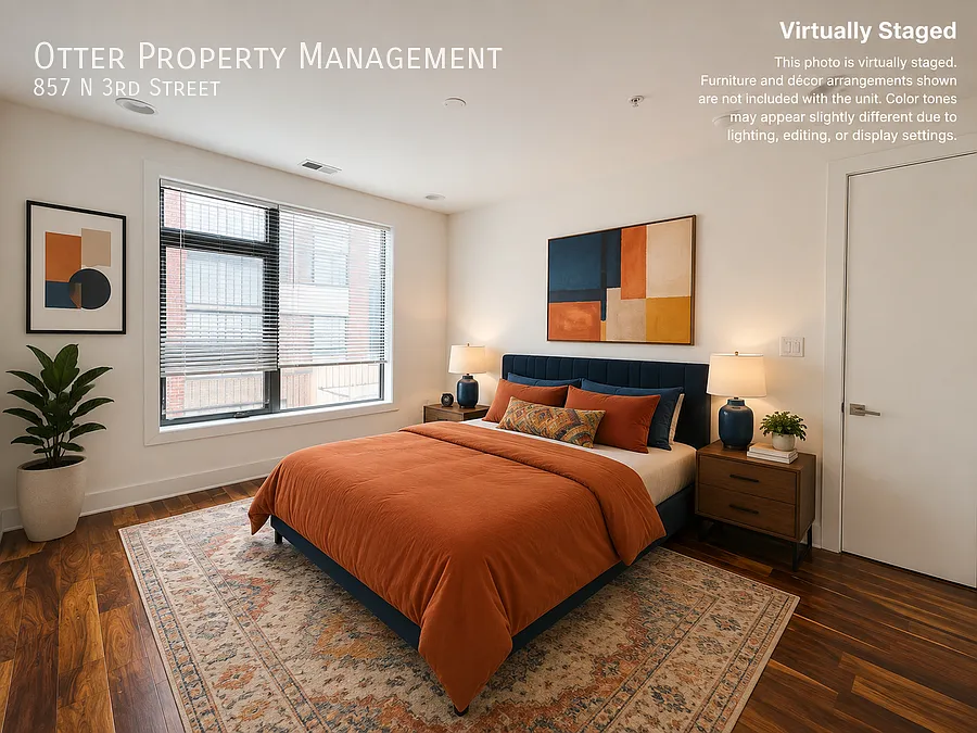 Spacious 3BR/3BA Home with Washer/dryer, Garage, Rooftop & Balcony — Photo 4