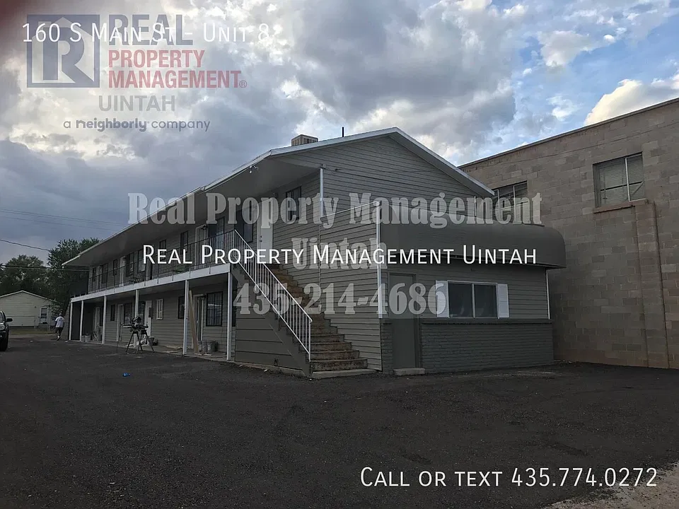 160 W Main St #8