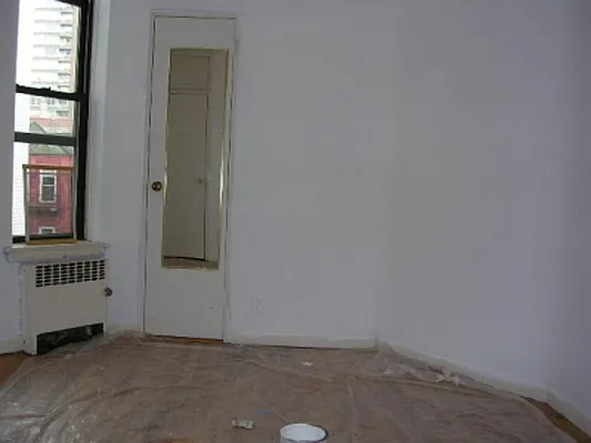 Rented by Rent Manhattan | media 4