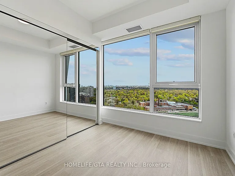 60 Central Park Dr #2413 — Photo 27