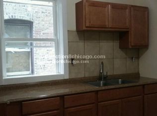 8124 S Ingleside Ave #3, Chicago, IL 60619