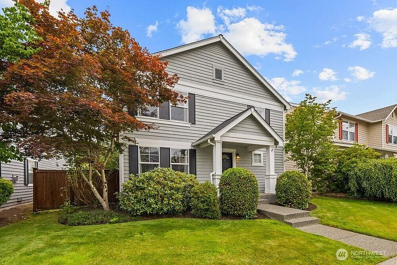 3rd image of 9731 228th Terrace NE