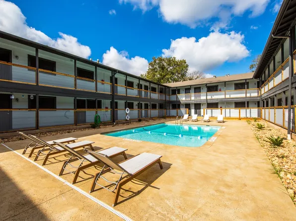 1801 Fort View Rd, Austin, TX