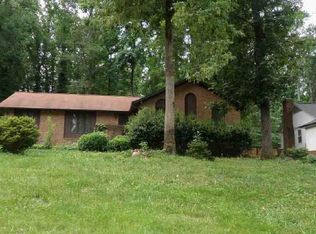4707 Coltsfoot Rd, Greensboro, NC 27455
