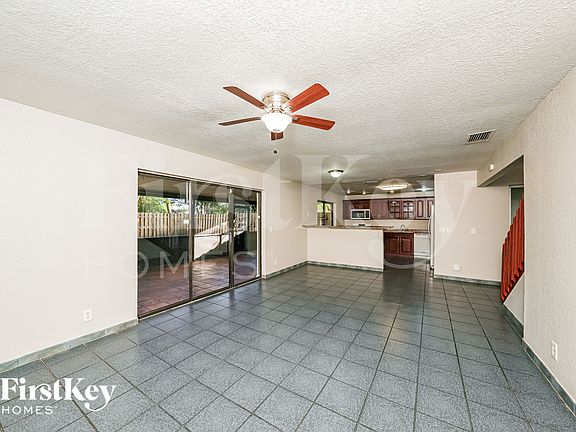 4th image of 5784 Strawberry Lakes Cir