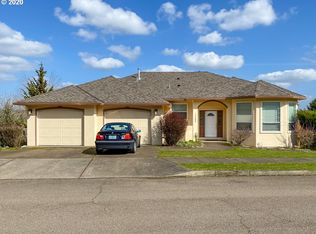 14288 SE Summit Dr, Clackamas, OR 97015